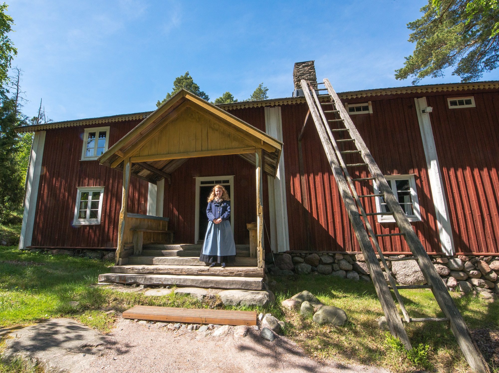 Seurasaar Kurssi Topi Leikas web Seurasaar Kurssi Topi Leikas web