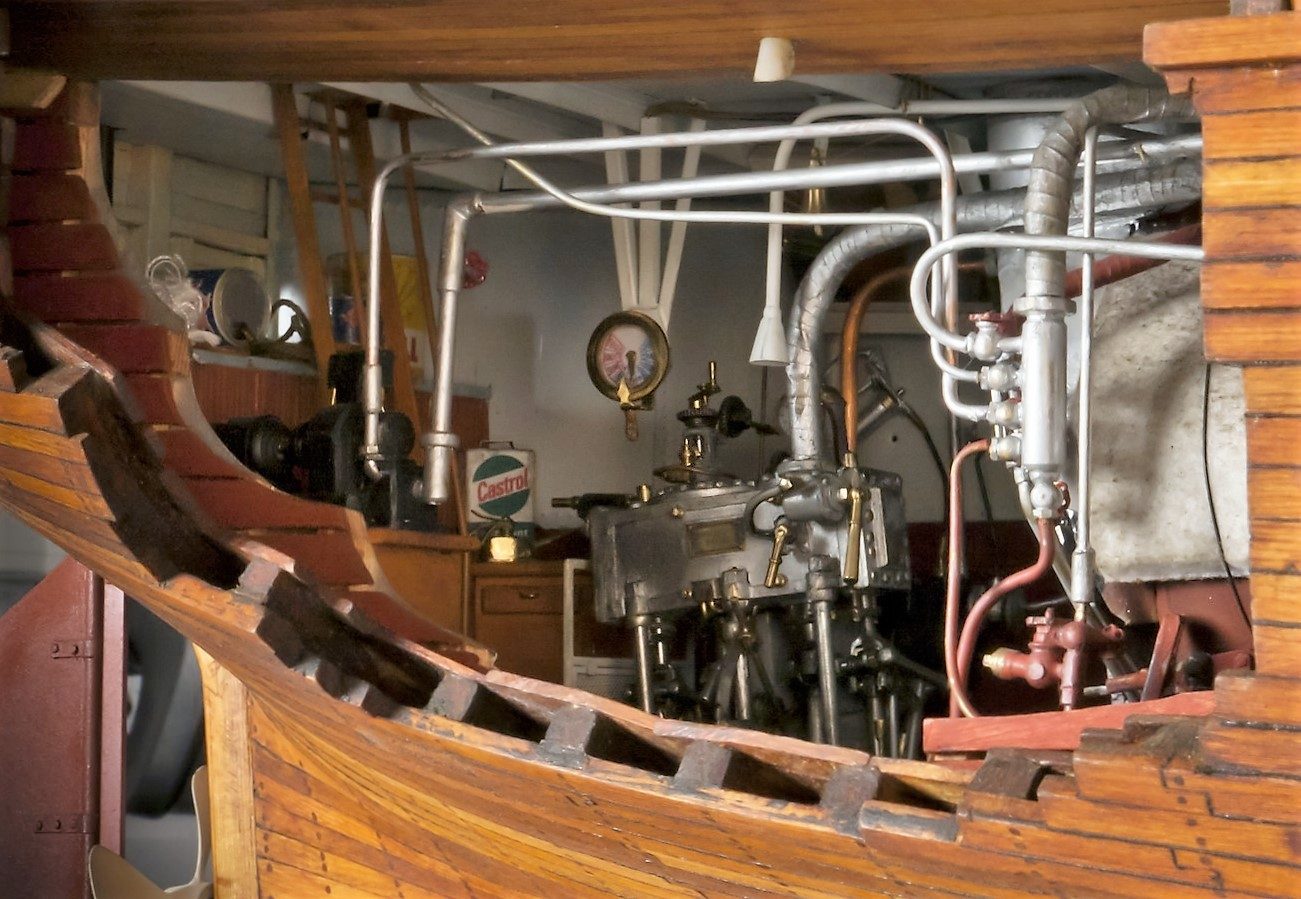 1 6 1 6